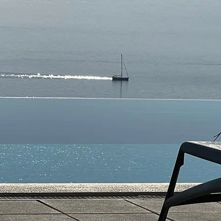 Dinora Exclusive Makarska