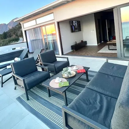 Dinora Exclusive Apartment