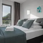 Dinora Exclusive Apartment Makarska