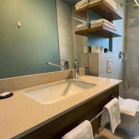 Dinora Exclusive Makarska