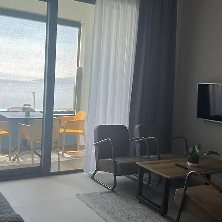 Dinora Exclusive Apartman *