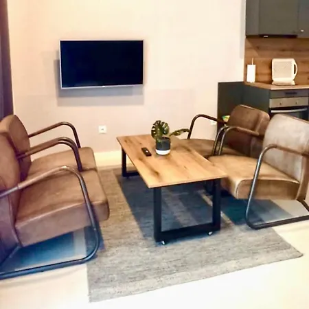 Dinora Exclusive Makarska