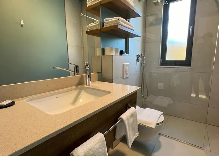 Dinora Exclusive * Макарська