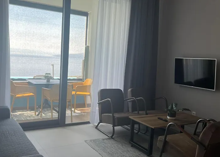 Dinora Exclusive Apartman *